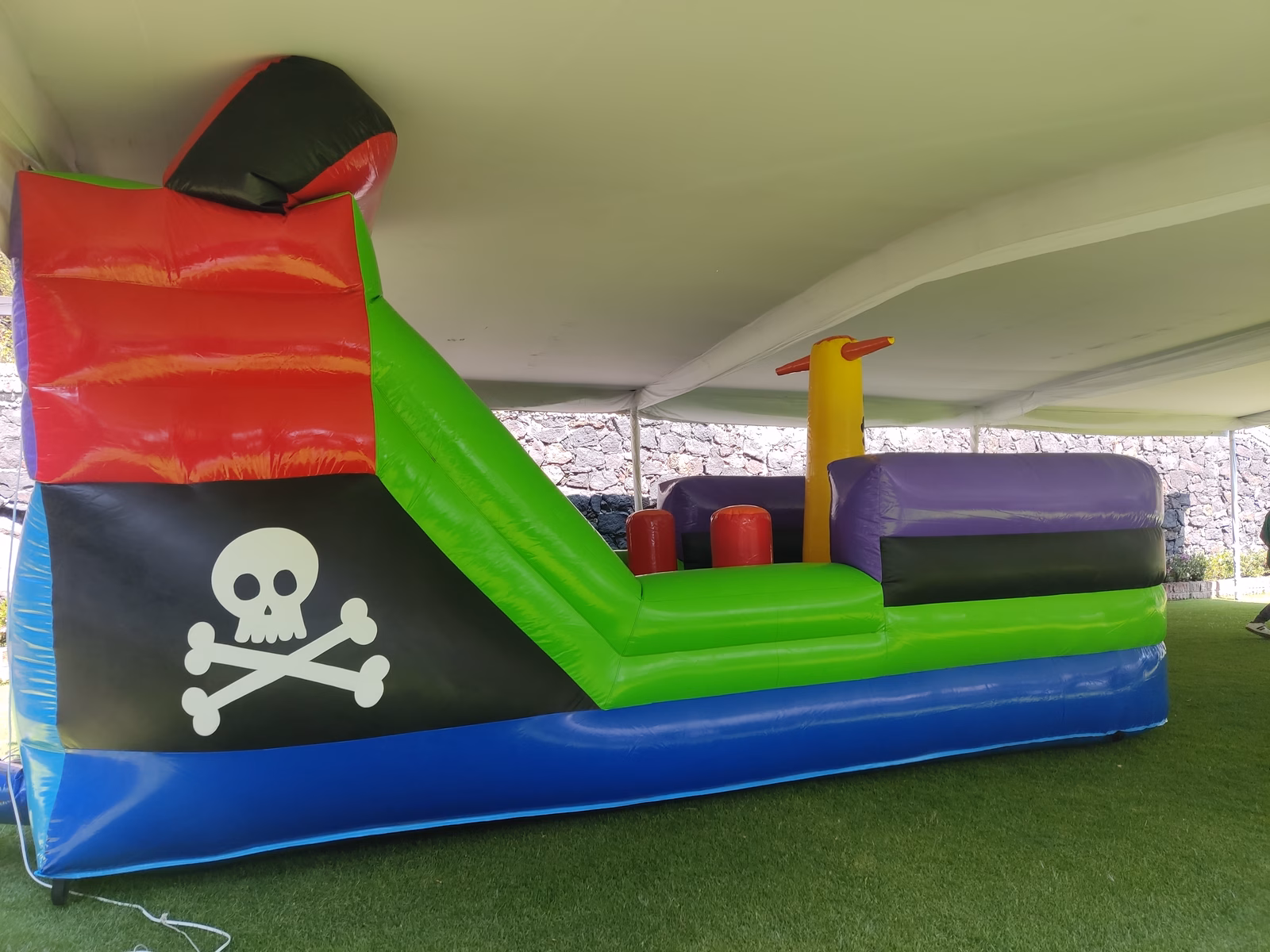 Brincolin barco pirata para fiestas y cumpleaños CDMX